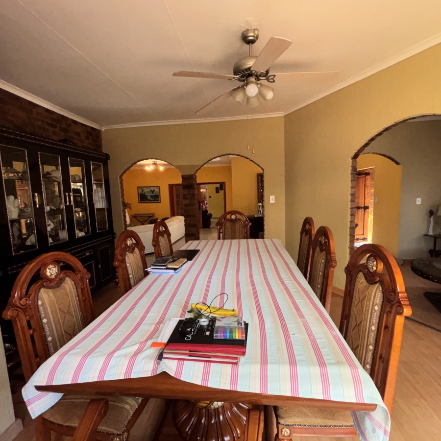 4 Bedroom Property for Sale in Greenhills Gauteng