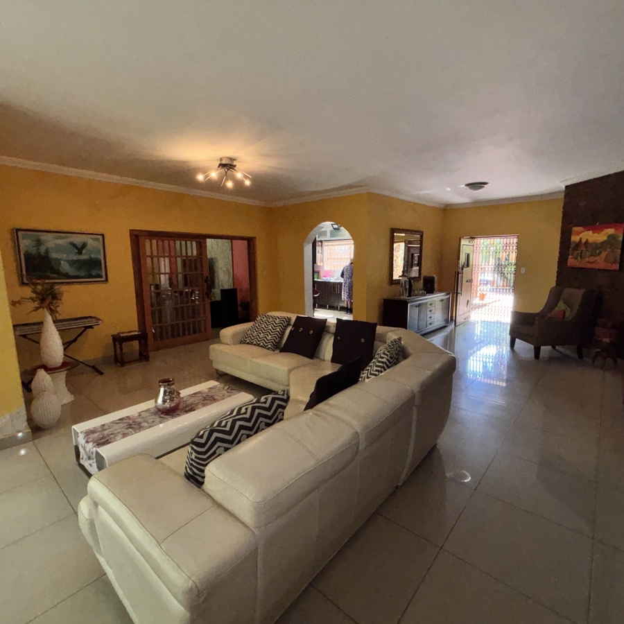 4 Bedroom Property for Sale in Greenhills Gauteng