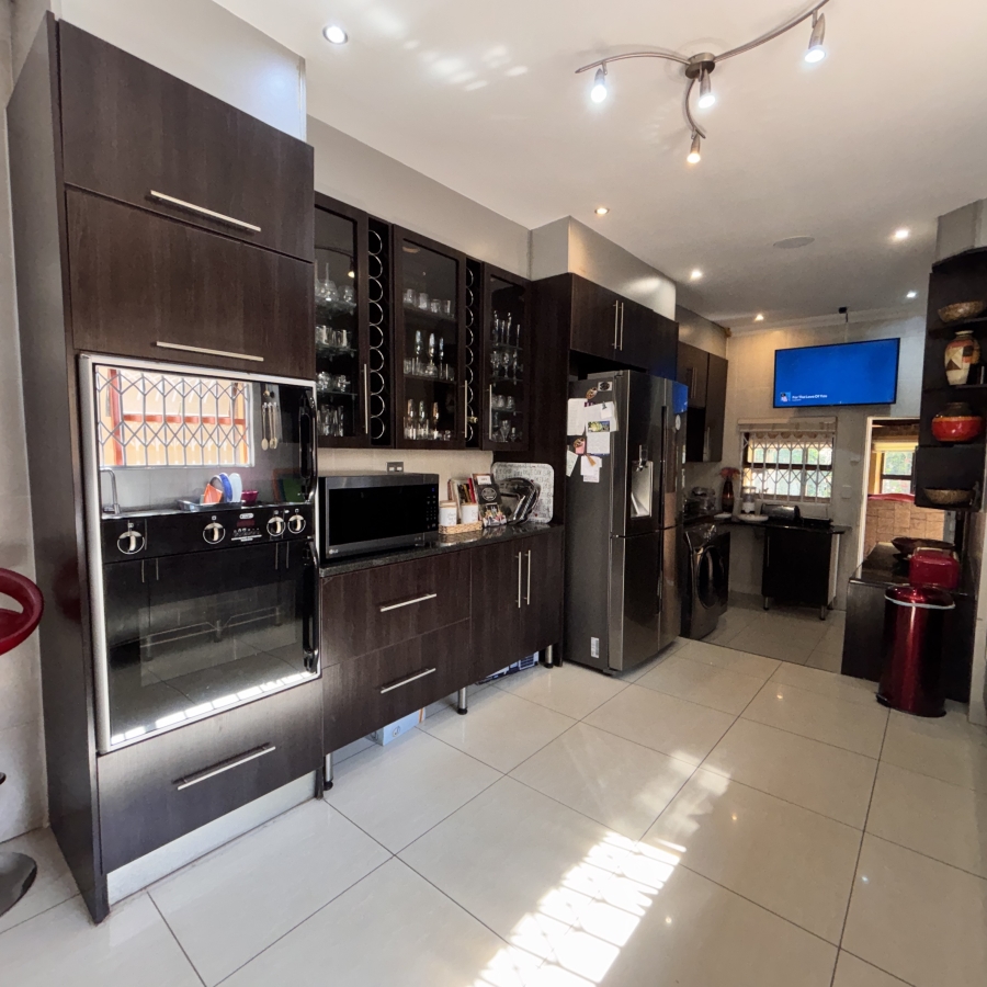 4 Bedroom Property for Sale in Greenhills Gauteng