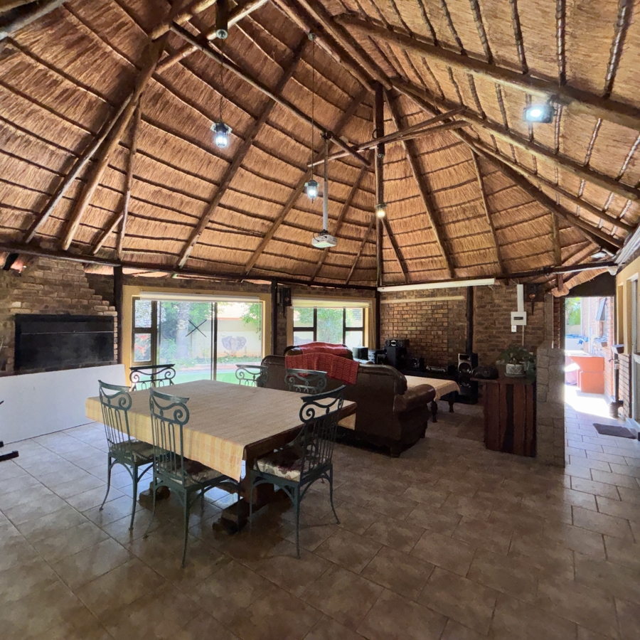 4 Bedroom Property for Sale in Greenhills Gauteng