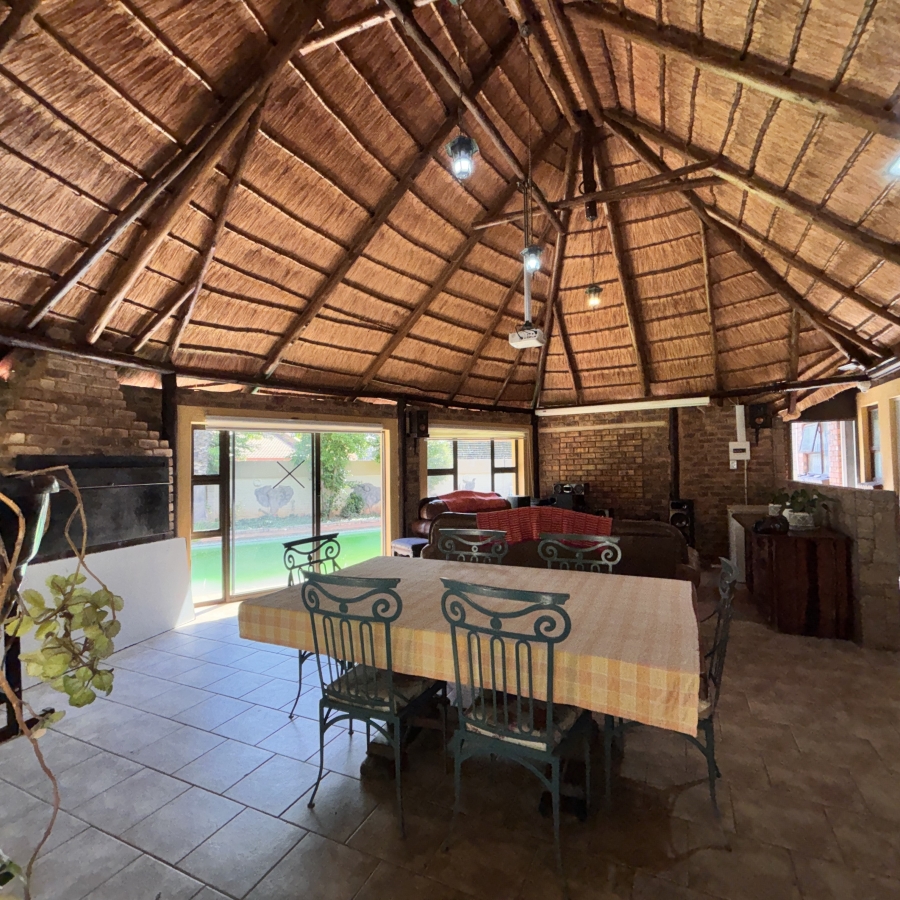 4 Bedroom Property for Sale in Greenhills Gauteng