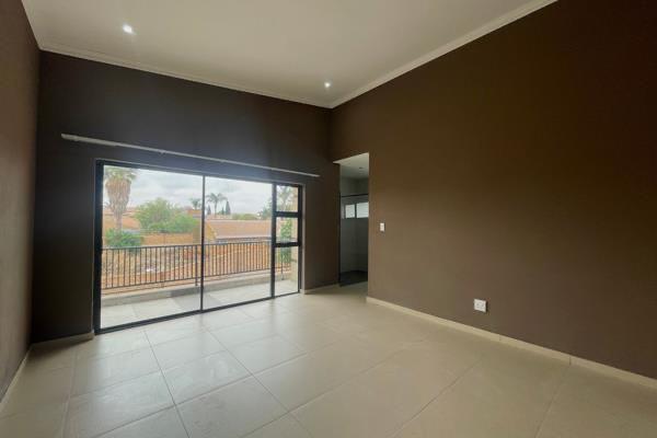 To Let 3 Bedroom Property for Rent in Lakefield Gauteng