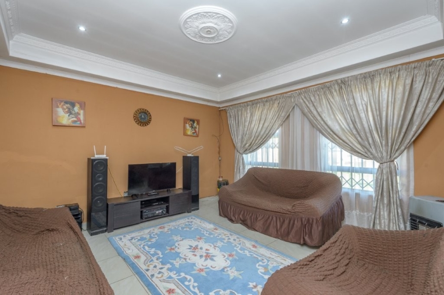 3 Bedroom Property for Sale in Windmill Park Gauteng