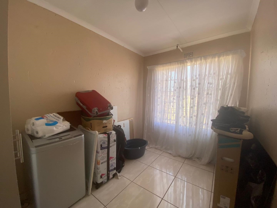 To Let 2 Bedroom Property for Rent in Chloorkop Gauteng