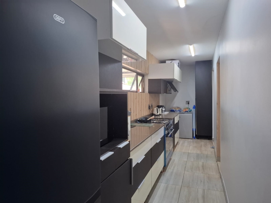 4 Bedroom Property for Sale in Mackenzie Park Gauteng