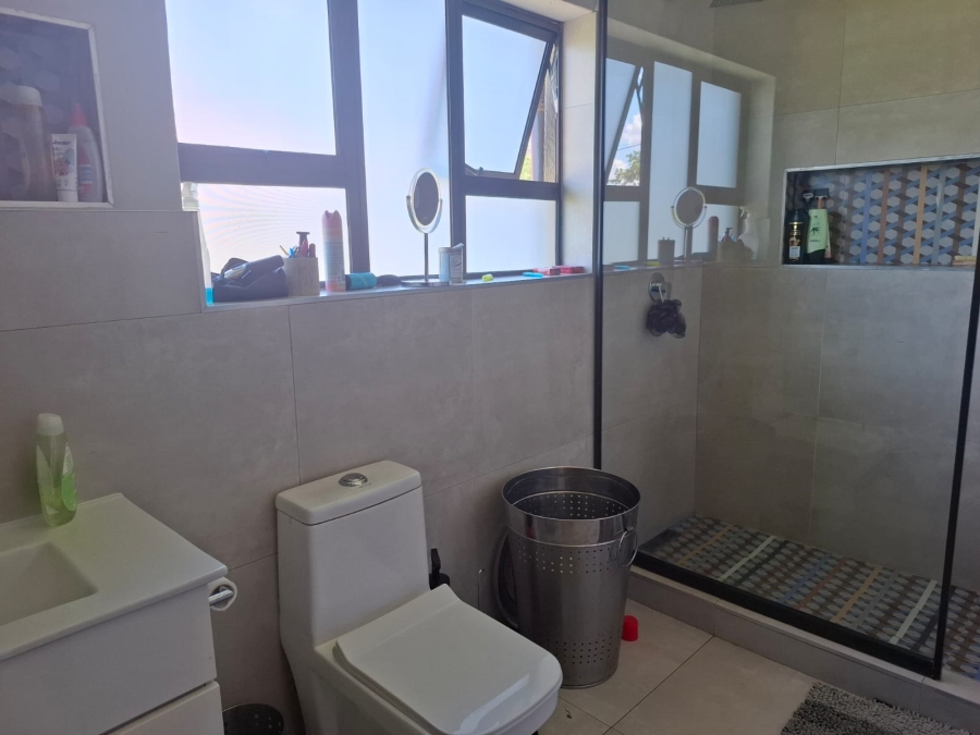 4 Bedroom Property for Sale in Mackenzie Park Gauteng