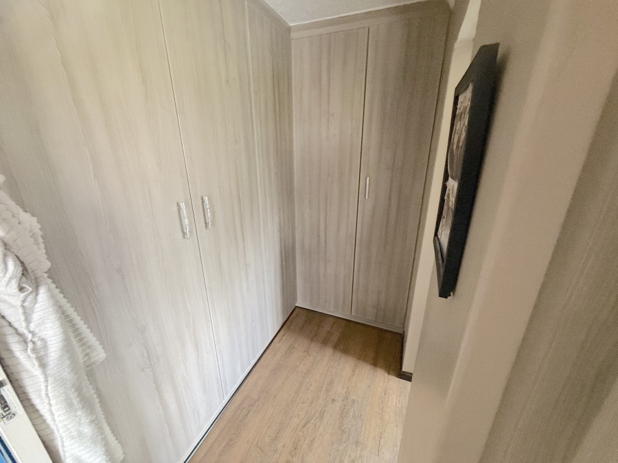 To Let 3 Bedroom Property for Rent in Allens Nek Gauteng