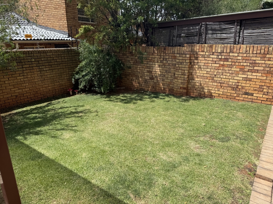 To Let 3 Bedroom Property for Rent in Allens Nek Gauteng
