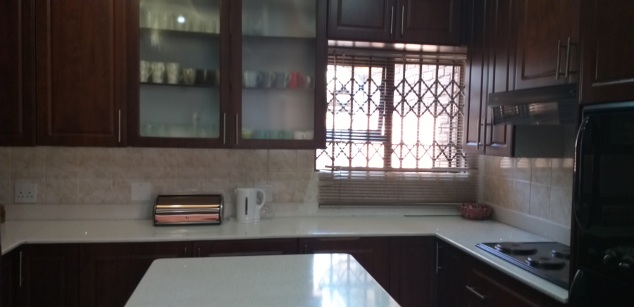 3 Bedroom Property for Sale in Crystal Park Gauteng
