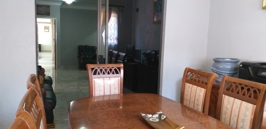 3 Bedroom Property for Sale in Crystal Park Gauteng