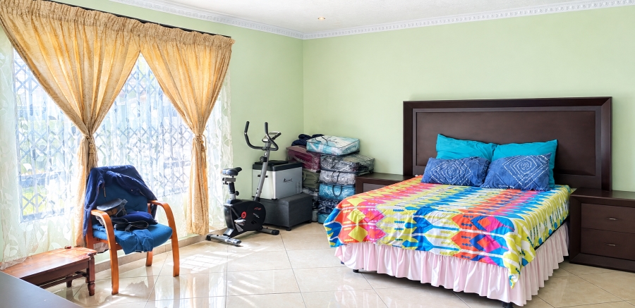 3 Bedroom Property for Sale in Crystal Park Gauteng
