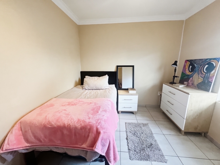To Let 2 Bedroom Property for Rent in Sunninghill Gauteng