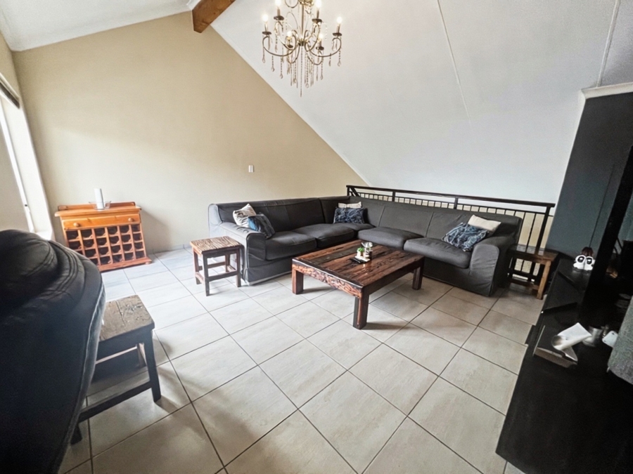 To Let 2 Bedroom Property for Rent in Sunninghill Gauteng