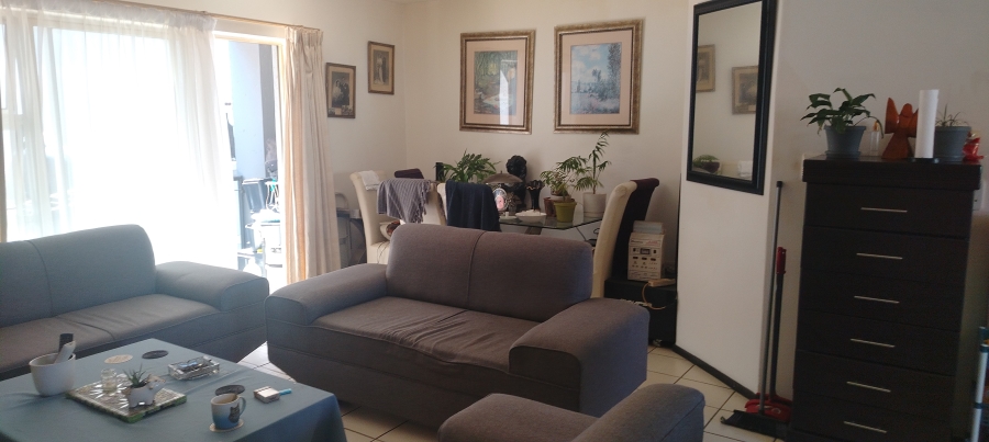 2 Bedroom Property for Sale in Bardene Gauteng