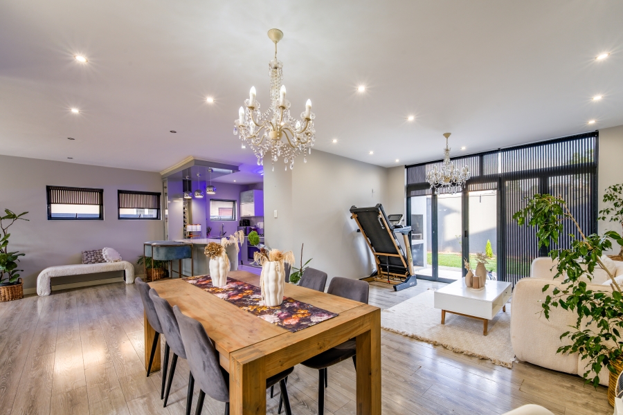 4 Bedroom Property for Sale in Olympus AH Gauteng