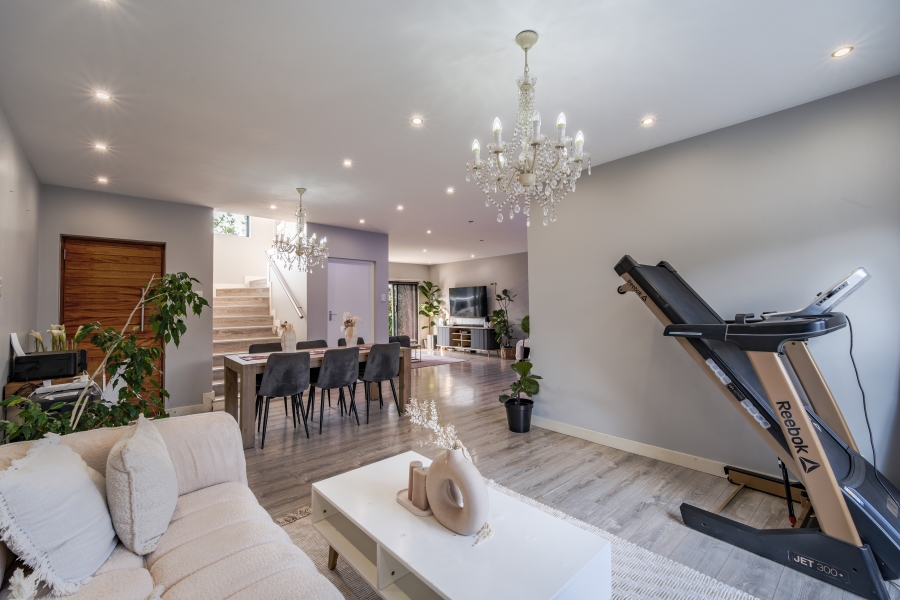 4 Bedroom Property for Sale in Olympus AH Gauteng