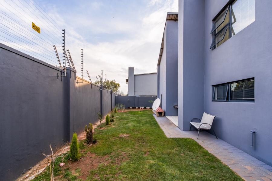 4 Bedroom Property for Sale in Olympus AH Gauteng