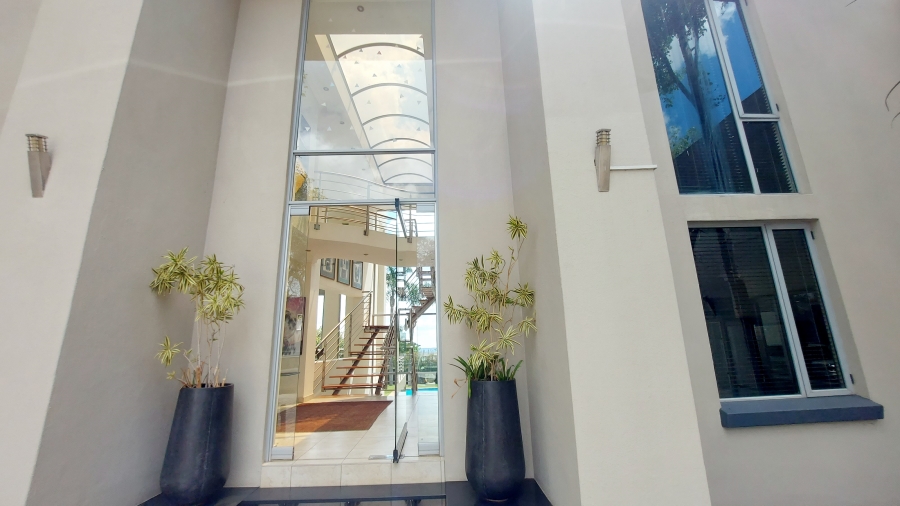 5 Bedroom Property for Sale in Waterkloof Ridge Gauteng