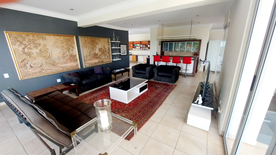 5 Bedroom Property for Sale in Waterkloof Ridge Gauteng