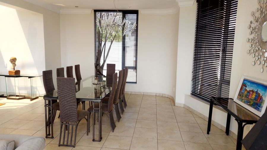 5 Bedroom Property for Sale in Waterkloof Ridge Gauteng