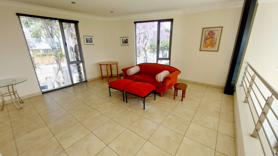 5 Bedroom Property for Sale in Waterkloof Ridge Gauteng