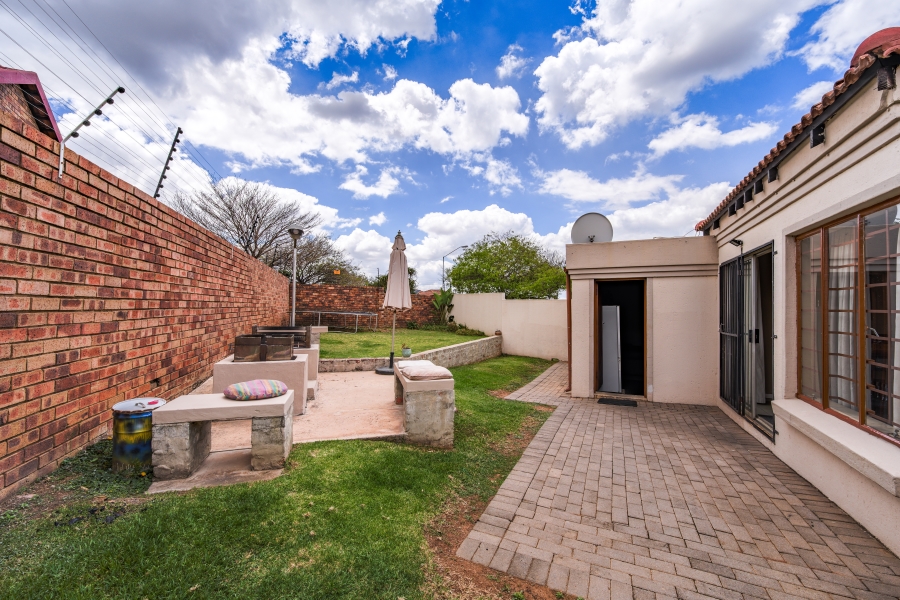 3 Bedroom Property for Sale in Moreleta Park Gauteng