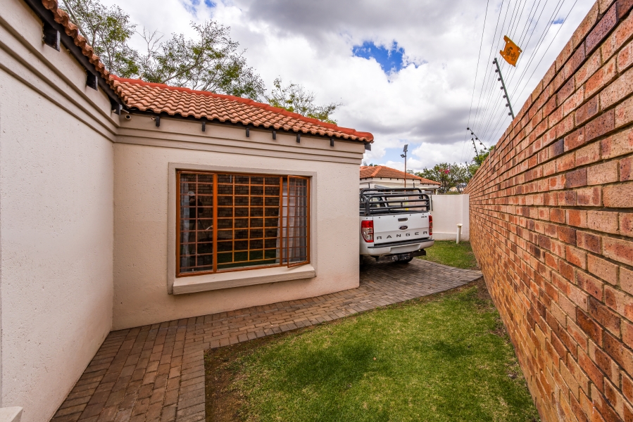 3 Bedroom Property for Sale in Moreleta Park Gauteng