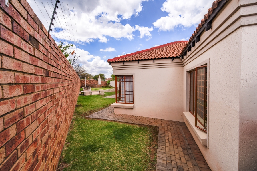 3 Bedroom Property for Sale in Moreleta Park Gauteng