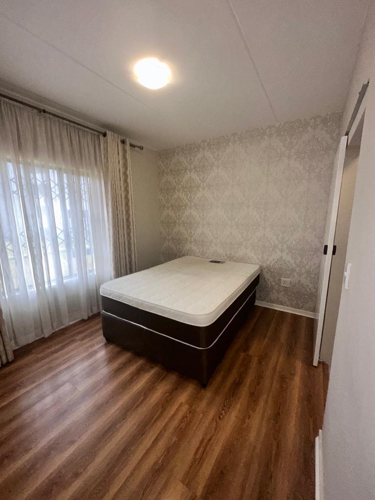 To Let 2 Bedroom Property for Rent in Glen Austin Gauteng