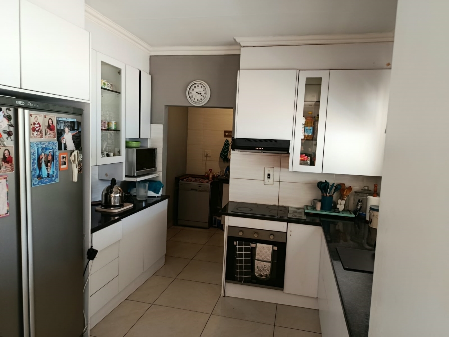 4 Bedroom Property for Sale in Risiville Gauteng