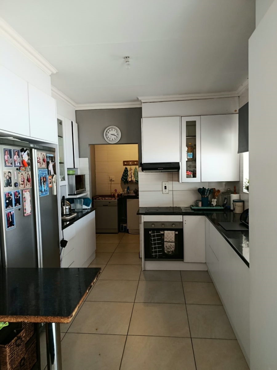 4 Bedroom Property for Sale in Risiville Gauteng