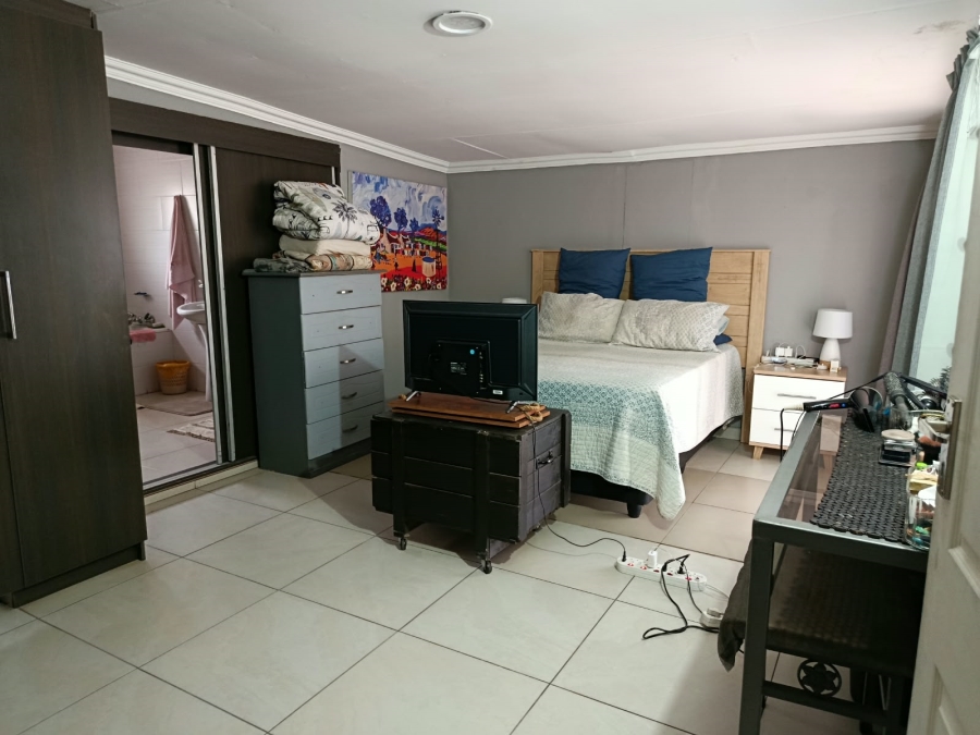 4 Bedroom Property for Sale in Risiville Gauteng
