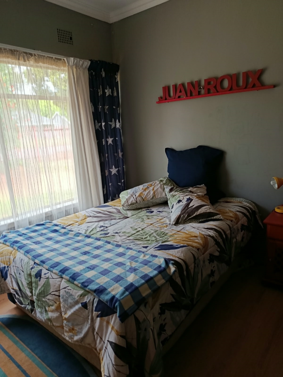 4 Bedroom Property for Sale in Risiville Gauteng