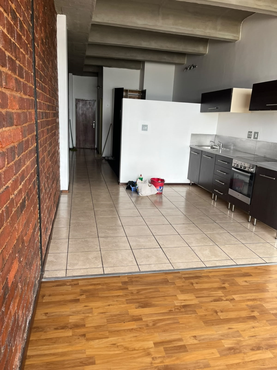 1 Bedroom Property for Sale in Braamfontein Gauteng