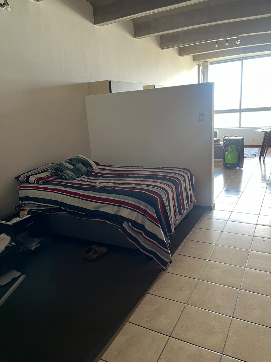 1 Bedroom Property for Sale in Braamfontein Gauteng