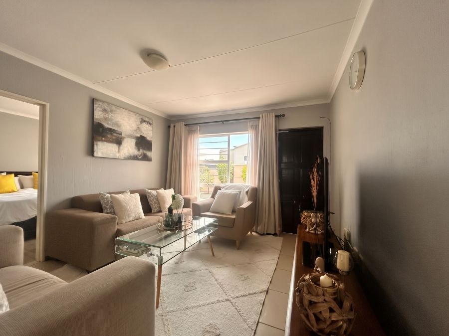 2 Bedroom Property for Sale in Honeydew Gauteng
