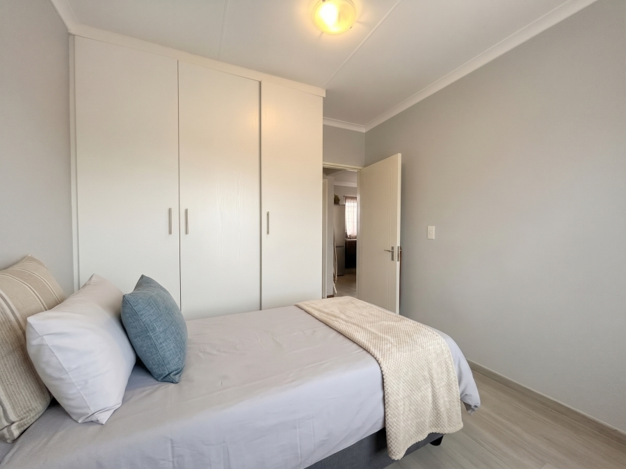 2 Bedroom Property for Sale in Honeydew Gauteng
