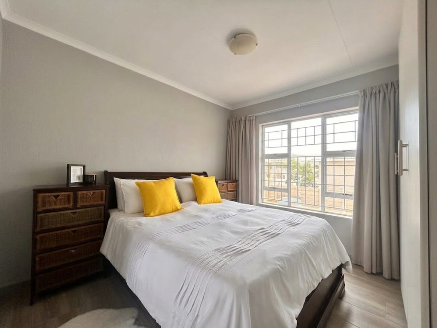 2 Bedroom Property for Sale in Honeydew Gauteng