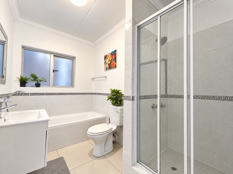 To Let 3 Bedroom Property for Rent in Sunninghill Gauteng