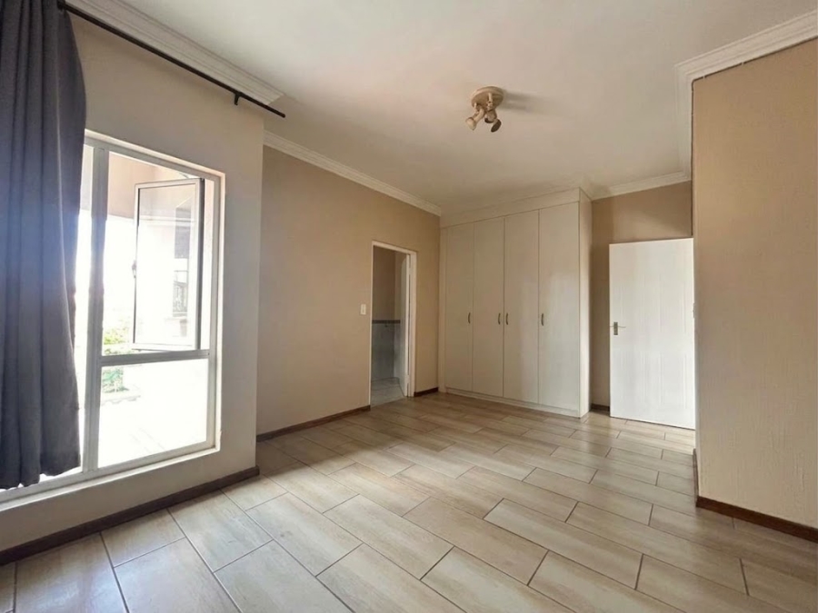 To Let 3 Bedroom Property for Rent in Sunninghill Gauteng