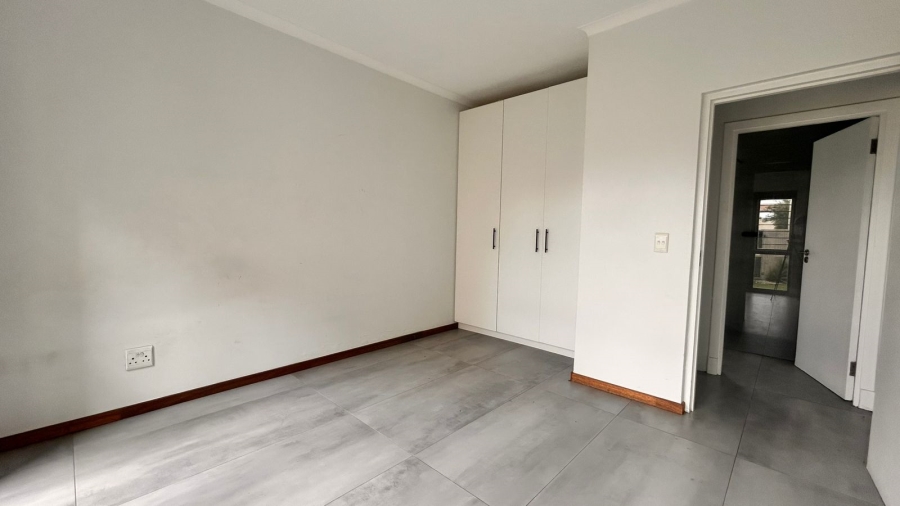 To Let 1 Bedroom Property for Rent in Broadacres Gauteng