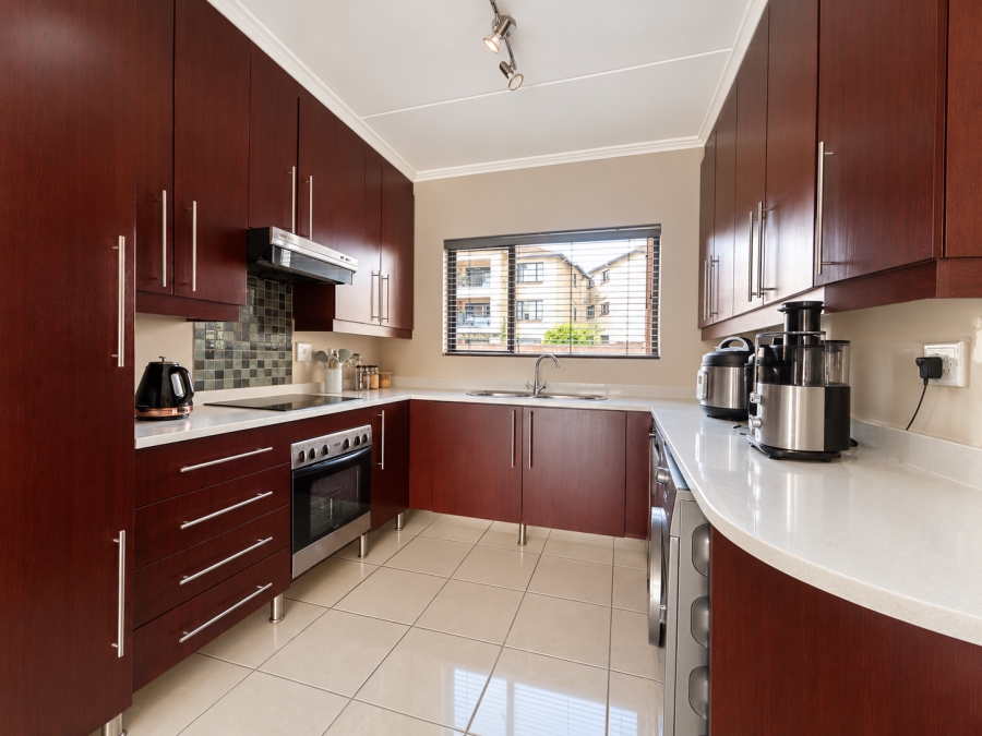 To Let 2 Bedroom Property for Rent in Paulshof Gauteng