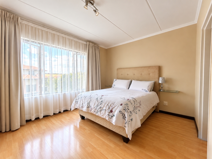 To Let 2 Bedroom Property for Rent in Paulshof Gauteng