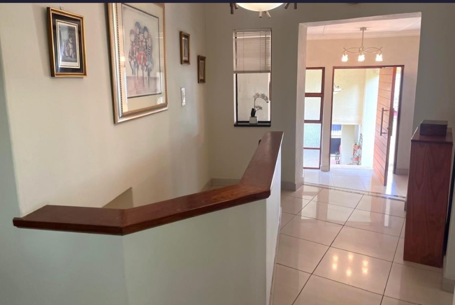 3 Bedroom Property for Sale in Mondeor Gauteng