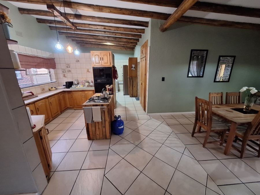3 Bedroom Property for Sale in Vanderbijlpark SE 7 Gauteng