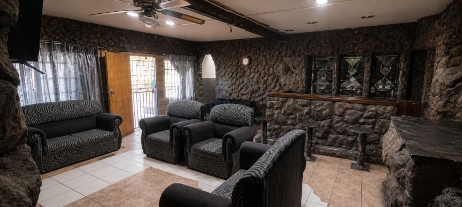 3 Bedroom Property for Sale in Sonland Park Gauteng