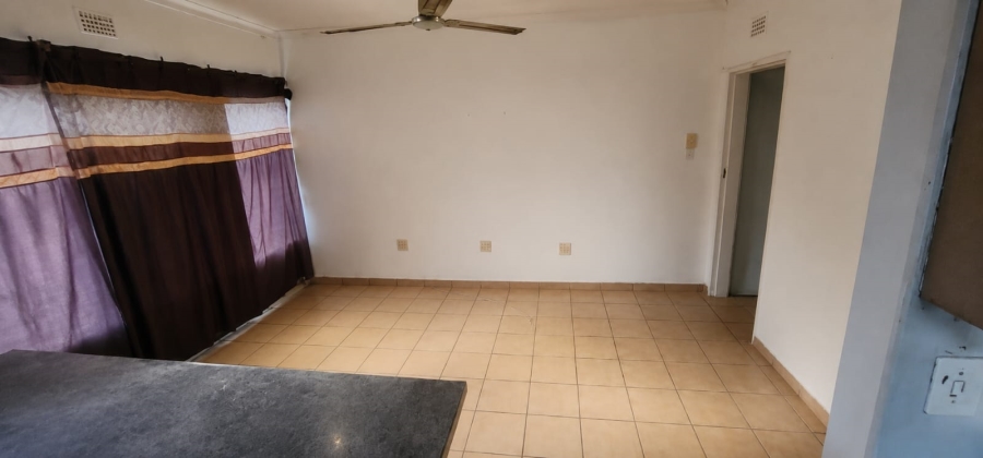 3 Bedroom Property for Sale in Sonland Park Gauteng