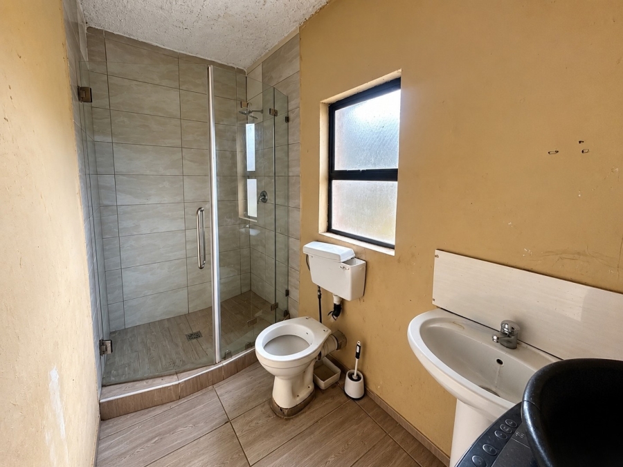 3 Bedroom Property for Sale in Vanderbijlpark Cw 6 Gauteng