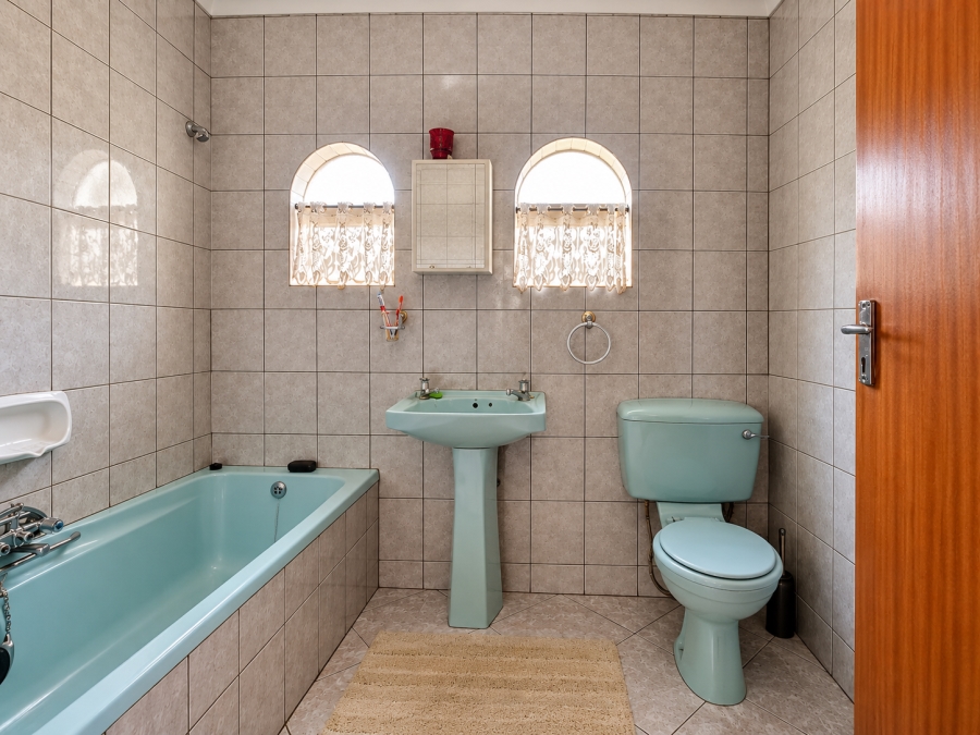 3 Bedroom Property for Sale in Bergsig Gauteng
