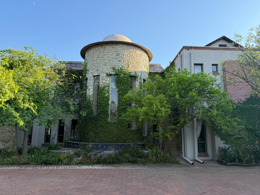 3 Bedroom Property for Sale in Leeuwfontein Gauteng